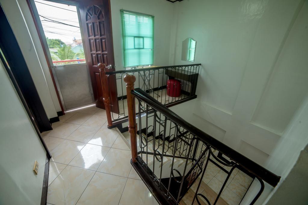 Jenjen'S House Rental Lapu-Lapu City Exterior foto